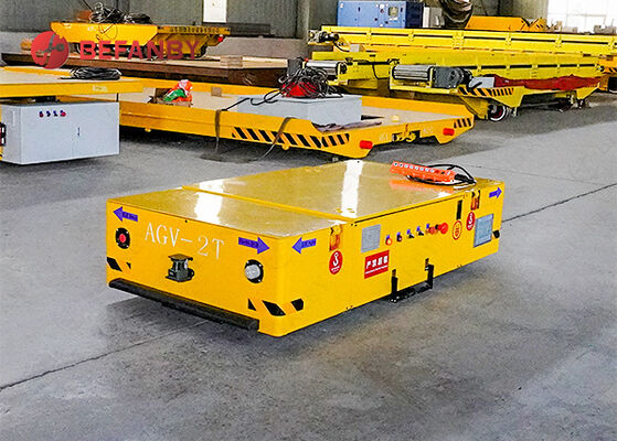 Carro de transferencia profesional de AGV sin pista con navegación inteligente y batería de capacidad de carga personalizada